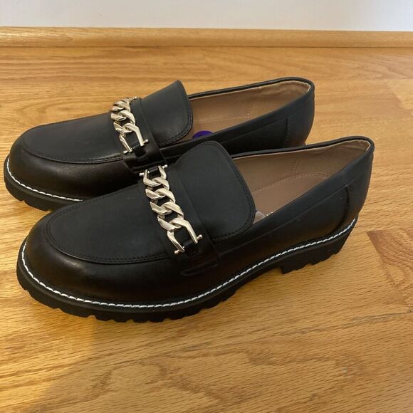 BCBG Generation Tinaa Chunky Lug Sole Slip On Loafer Size 8.5 - Picture 3 of 9